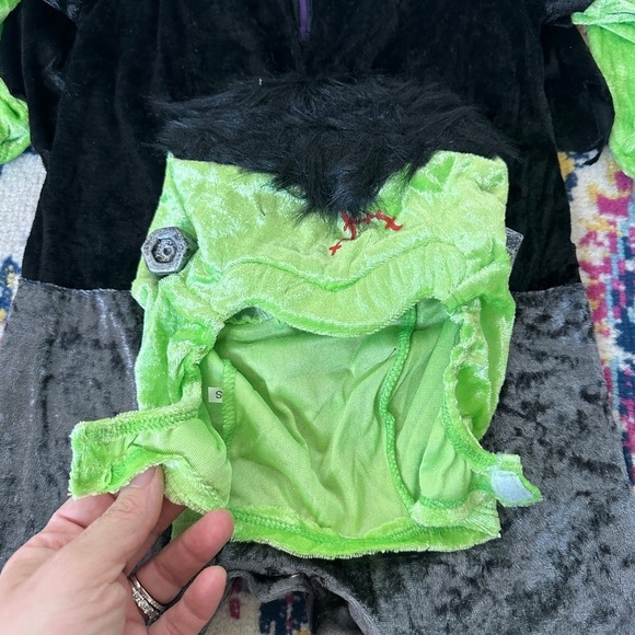 Spirit Halloween Monster Boo Costume Size 6-12 mo - Picture 5 of 9